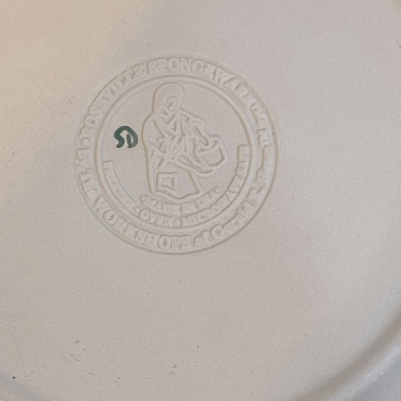 Gerald HENN WORKSHOPS Spongeware Christmas plate - Picture 2 of 3